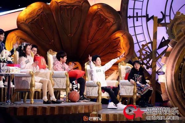 芒果TV《放学别走》温暖开年，看00后如何玩转脱口秀