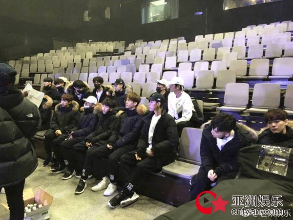 张艺兴带范丞丞等上快本&nbsp;《偶像练习生》未开播人气已爆棚