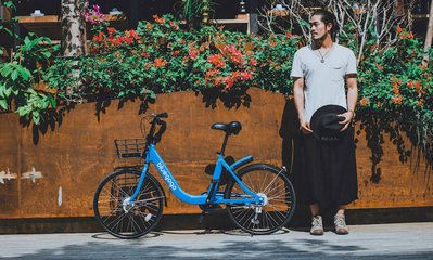 滴滴今起接管小蓝单车 共享单车市场'三足鼎立'格局重建 原创派