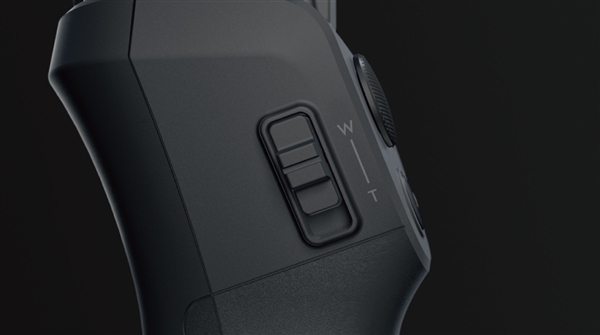 直播必备!大疆灵眸OSMO手机云台2发布:899元