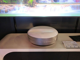 CES2018：长虹展示首款家用三色4K激光影院