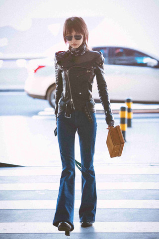 这么搭配显高又时髦 王子文亲身示范小个子穿搭技巧