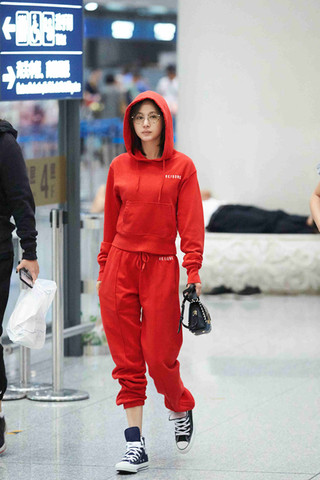 这么搭配显高又时髦 王子文亲身示范小个子穿搭技巧