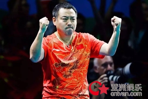 刘国梁教练生涯退役 赛场再无'不懂球的胖子'！