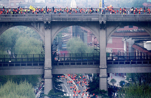 首届中国马拉松摄影大赛城市风采作品解读
