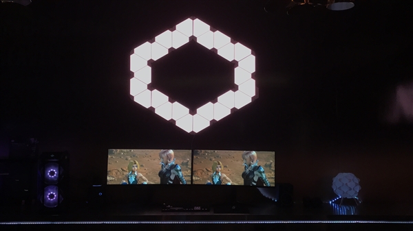 酷冷至尊MasterPlus+打造灯光秀：PC画面同步房间色彩