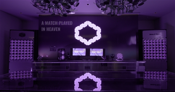 酷冷至尊MasterPlus+打造灯光秀：PC画面同步房间色彩