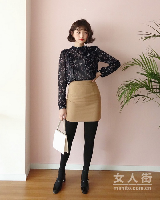 冬季裙装搭配&nbsp;优雅时尚两不误