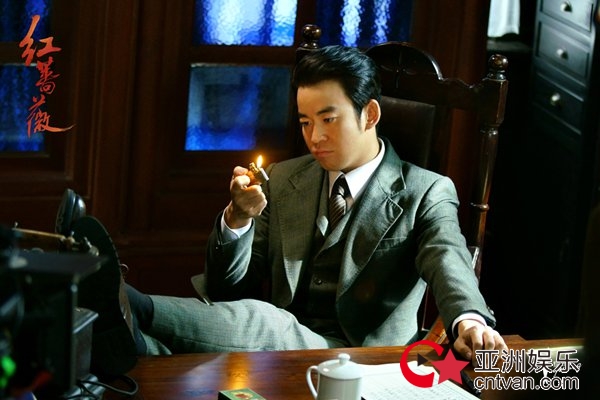 《红蔷薇》今晚结局：杨子姗被捕陈晓忧心落泪 君竹CP能否团圆？