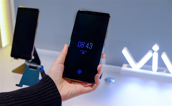 vivo韩伯啸:息屏下屏幕指纹解锁无压力
