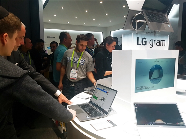 LG&nbsp;gram轻薄笔记本全新首发：965克能跑一整天！
