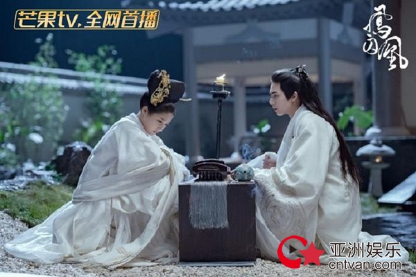 《凤囚凰》将播,宋威龙关晓彤“谈恋爱”高甜撒糖