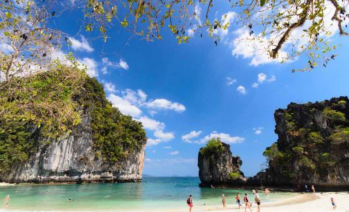 我国启动泰国游艇事故应急预案