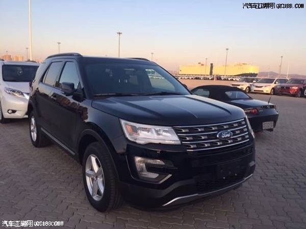 2017款福特探险者四驱2.3T现车实拍报价