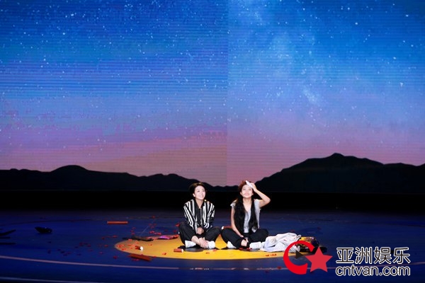 《欢乐喜剧人4》宋小宝神COS水母&nbsp;贾冰狂飙金句