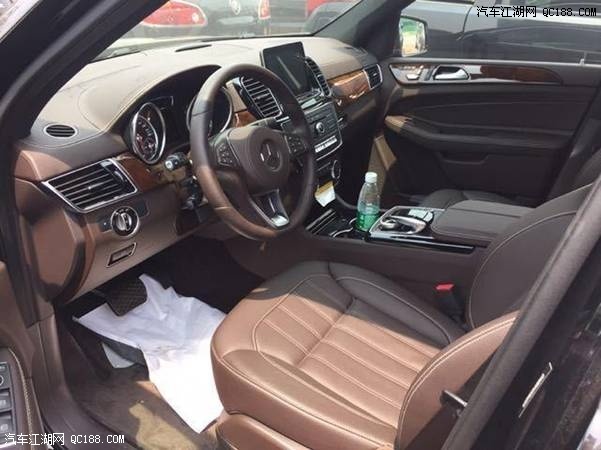 2018款奔驰GLS450天津港现车报价解析评测