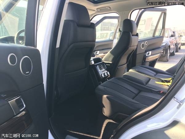 美规路虎揽胜行政3.0价格配置参数油耗解析