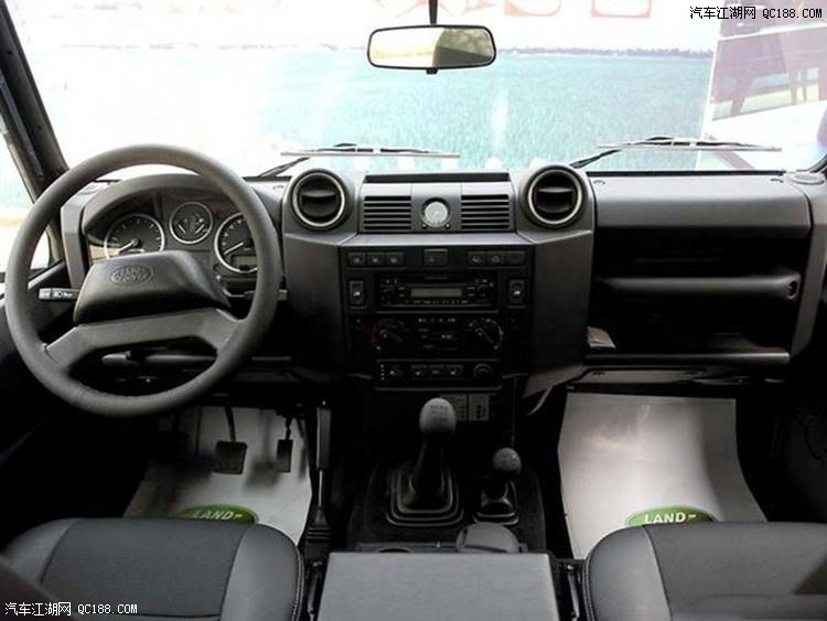 平行进口路虎卫士90车身铝合金轮毂体验