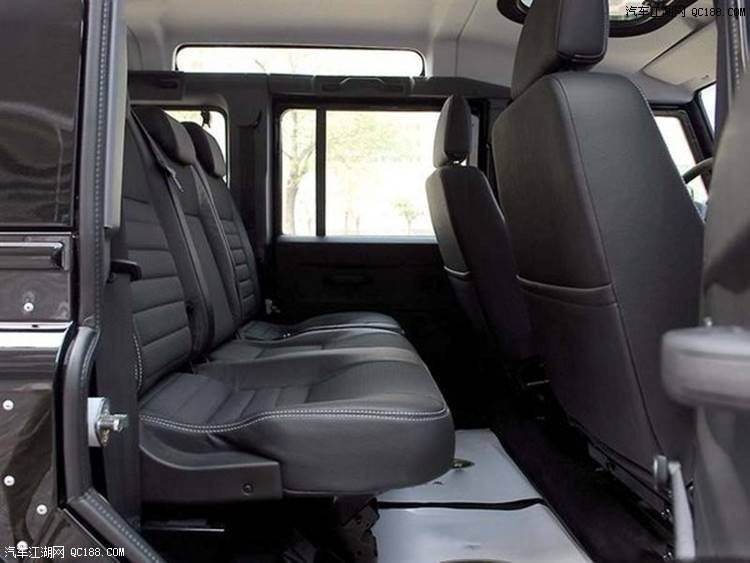 平行进口路虎卫士90车身铝合金轮毂体验