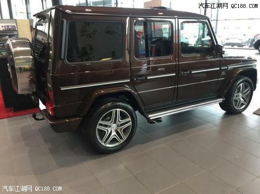 17款奔驰G500 4.0T双涡轮增压七速版报价