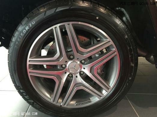 17款奔驰G500 4.0T双涡轮增压七速版报价