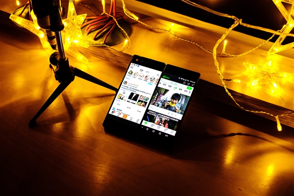 3888元起!中兴正式发布双屏折叠旗舰天机Axon M国行版