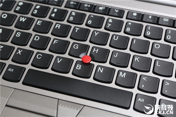 RX550独显!联想ThinkPad E480图赏:小红点经典依旧