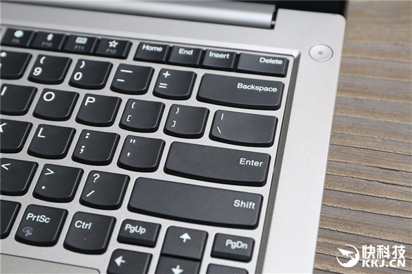 RX550独显!联想ThinkPad E480图赏:小红点经典依旧