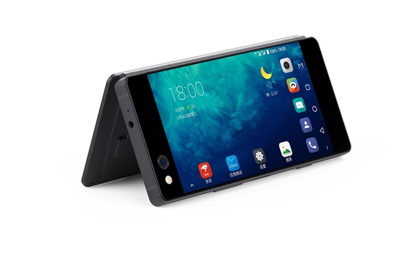 3888元起!中兴正式发布双屏折叠旗舰天机Axon M国行版