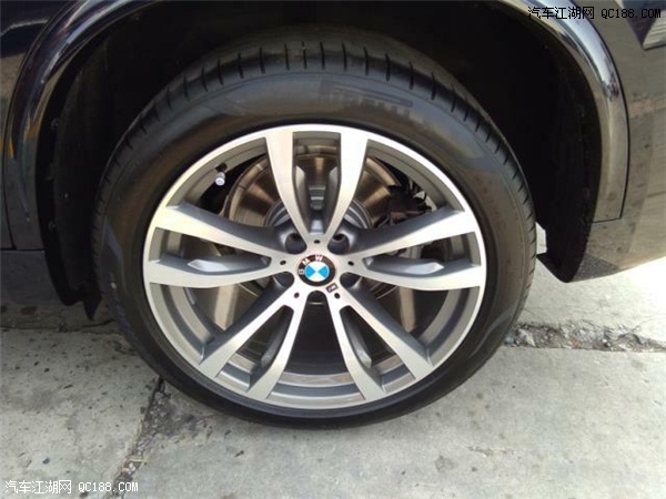 进口17款宝马X5加版3.0T运动评测体验