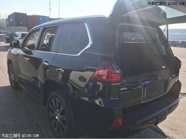 2017款雷克萨斯LX570运动加强中东版评测