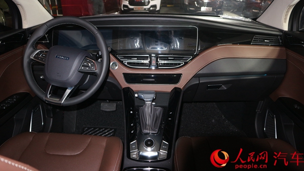 售价8.19万元-11.59万元&nbsp;君马首款车型S70上市