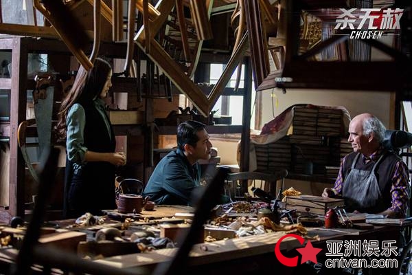 《杀无赦》海报强势登陆纽约时代广场 剧情内容获众多好评