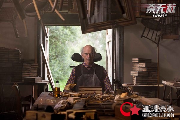 《杀无赦》海报强势登陆纽约时代广场 剧情内容获众多好评