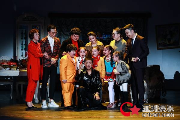 《欢乐喜剧人4》麻花双娇引爆网络&nbsp;孙建弘佛系谈人生