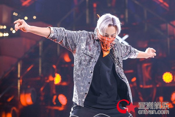 陈伟霆《热血街舞团》正式开录 舞力全开点燃首战