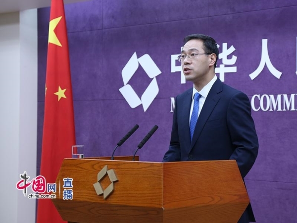 商务部:希望中美贸易摩擦不会升级 但坚决捍卫中方合法权益
