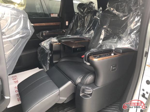2018款丰田保姆车埃尔法实力非凡丰田埃尔法顶级专属保姆车