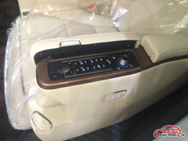 2018款丰田保姆车埃尔法实力非凡丰田埃尔法顶级专属保姆车