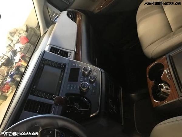 平行进口车18款丰田塞纳加版配置解读