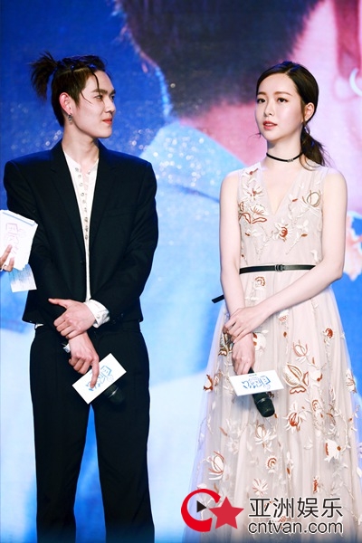 《国民老公》盛大首映 熊梓淇现场“求婚”李溪芮苏炸