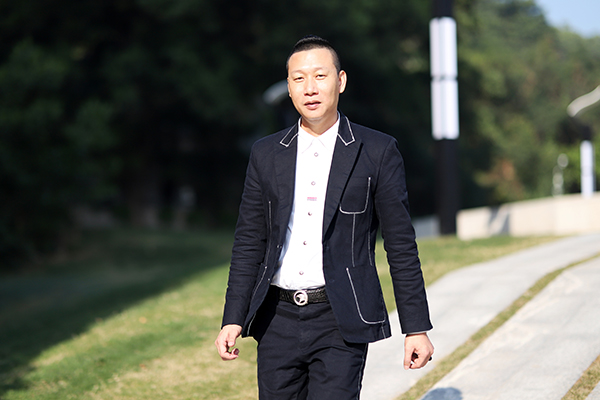 深圳时装节街拍:寻找最IN、最潮时尚态度