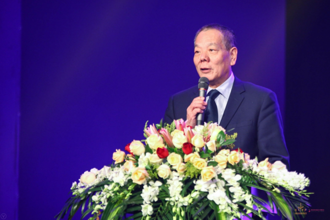 潮人扎堆的深圳时装节火热起航 时尚无终点