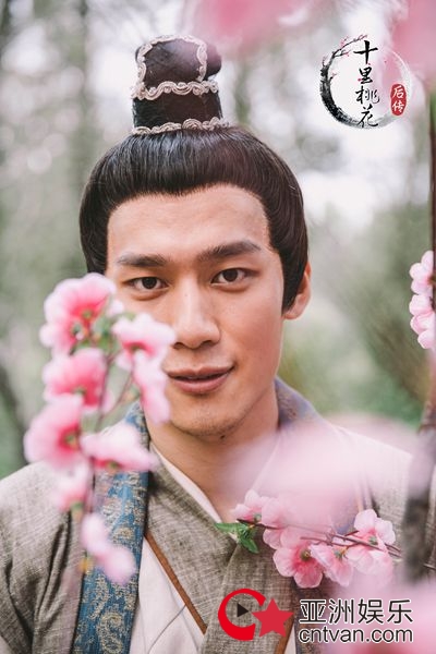 比王思聪还要国民老公&nbsp;《十里桃花后传》庞雨浓富十九代大揭秘