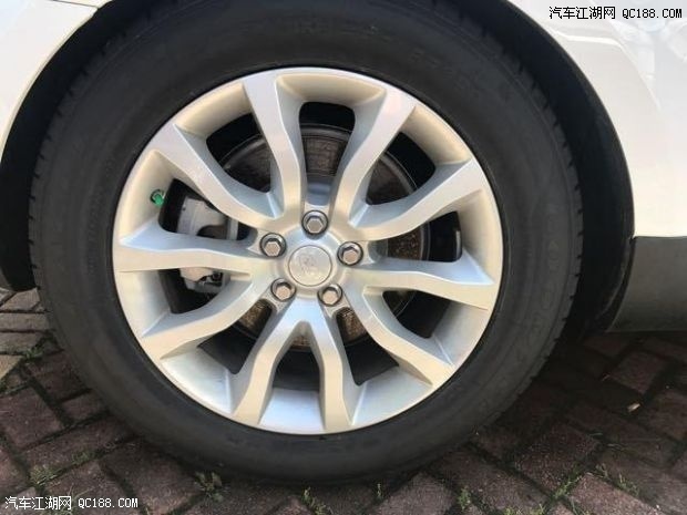 进口路虎揽胜运动3.0汽油欧规性能体验