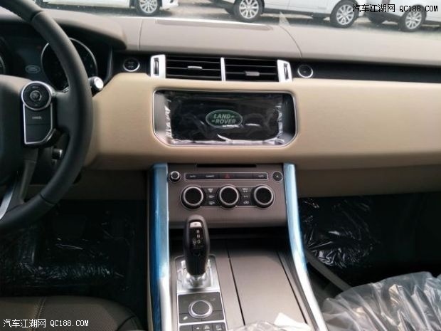 进口路虎揽胜运动3.0汽油欧规性能体验