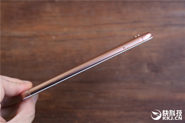 1499元！华为畅享7S开箱图赏：支持人脸识别