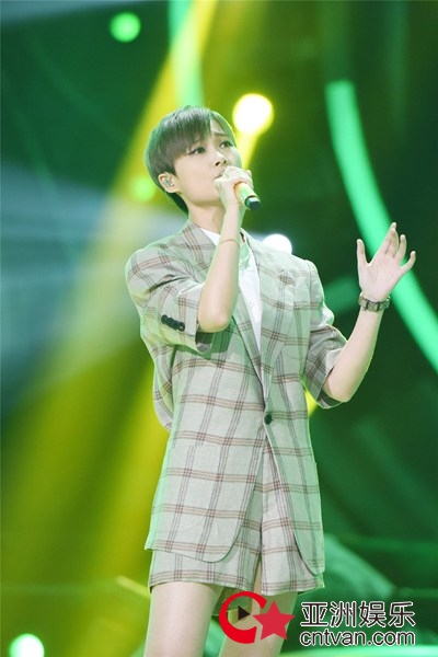 爱奇艺《梦想的声音》第二季燃梦收官 林忆莲林俊杰同台再唱金曲催人泪下