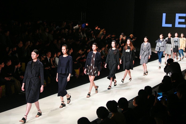 另眼看服装|开店、关店、IPO... 他们能否靠这些逆袭?