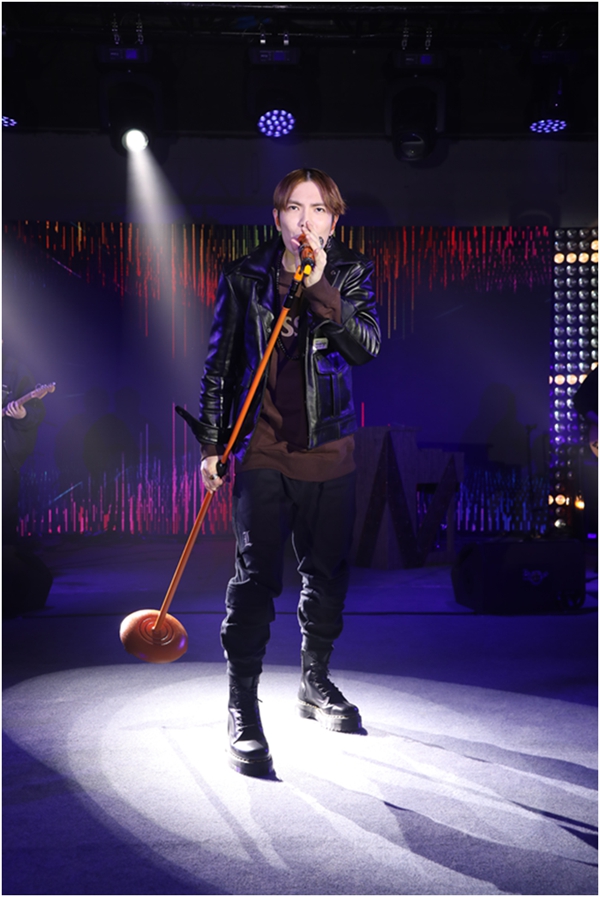 专访蔡文昕 | 解开DR. MARTENS、STANCE等潮牌的中国代理权之谜